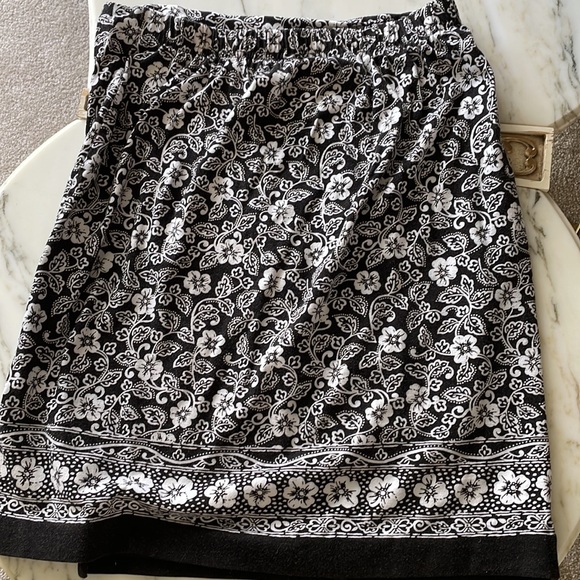 Talbots Cotton Summer Skirt Size M - Picture 5 of 5